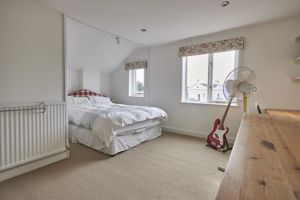 Bedroom 4- click for photo gallery